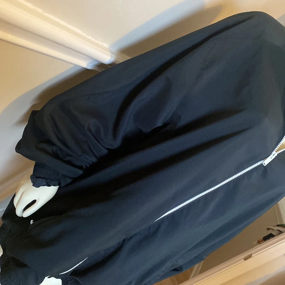 Adidas Vintage Black Sacramento Kings Windbreaker Jacket. - Picture 4 of 5